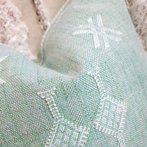 A Little Morocco, Cactus Silk Cushion, 50x50 Spearmint Closeup