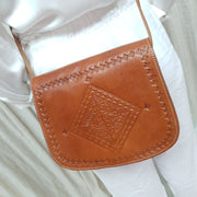 A Little Morocco Leather Bag Fez Large Tan Closeup