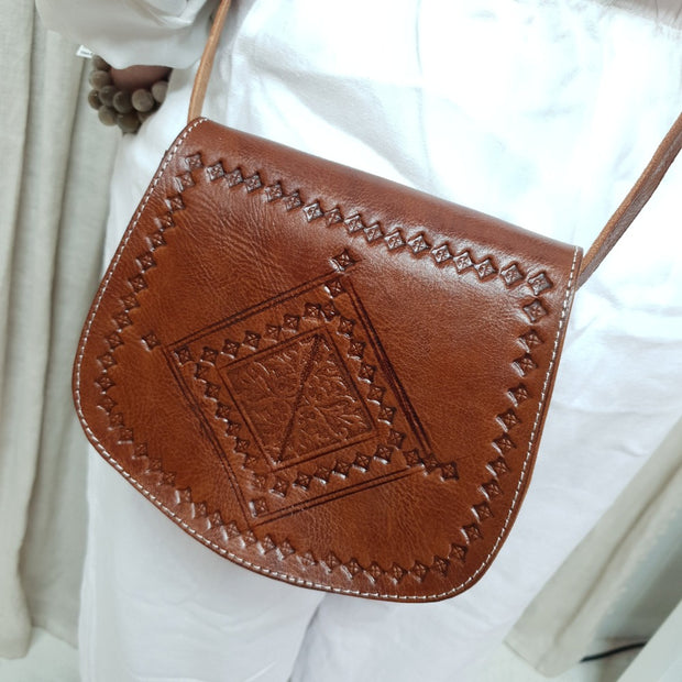 A Little Morocco Leather Bag Fez Petite Tan Closeup