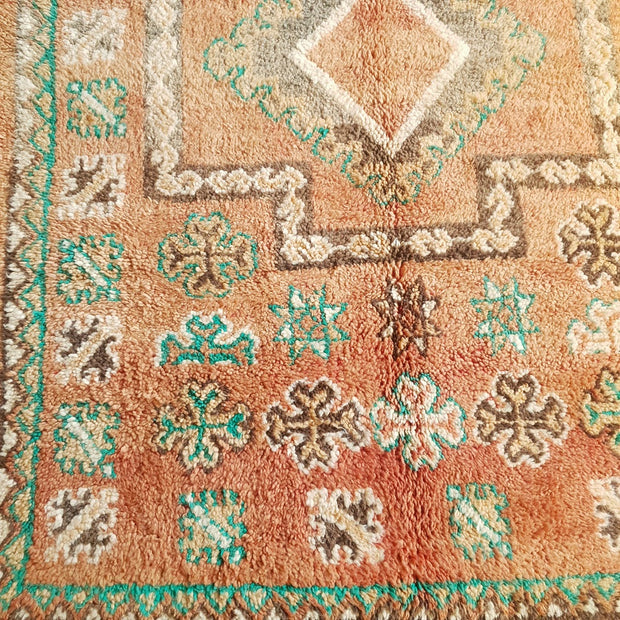 A Little Morocco, Vintage Moroccan Rug, Chima, Large Earthy Toned Rug, Detail