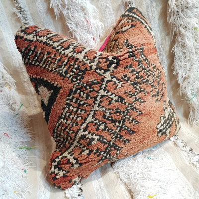 A Little Morocco, Boujad Cushion, Bushra C, Front