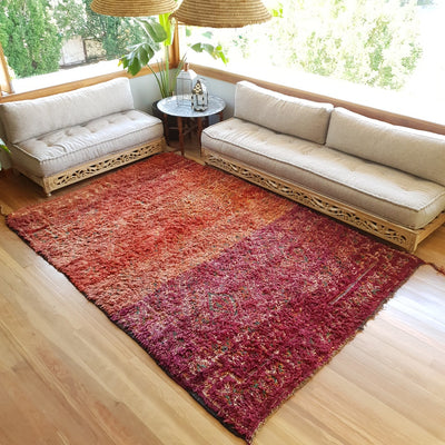 A Little Morocco, Vintage Moroccan Rug, Warda Side View